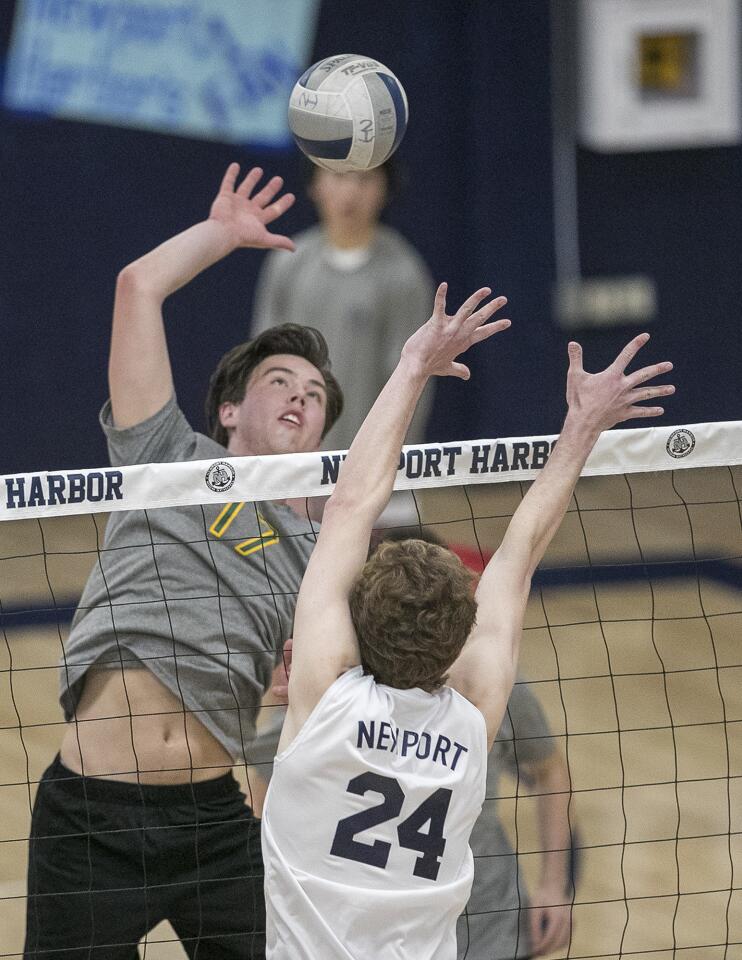 Edison vs. Newport Harbor in a Sunset League match