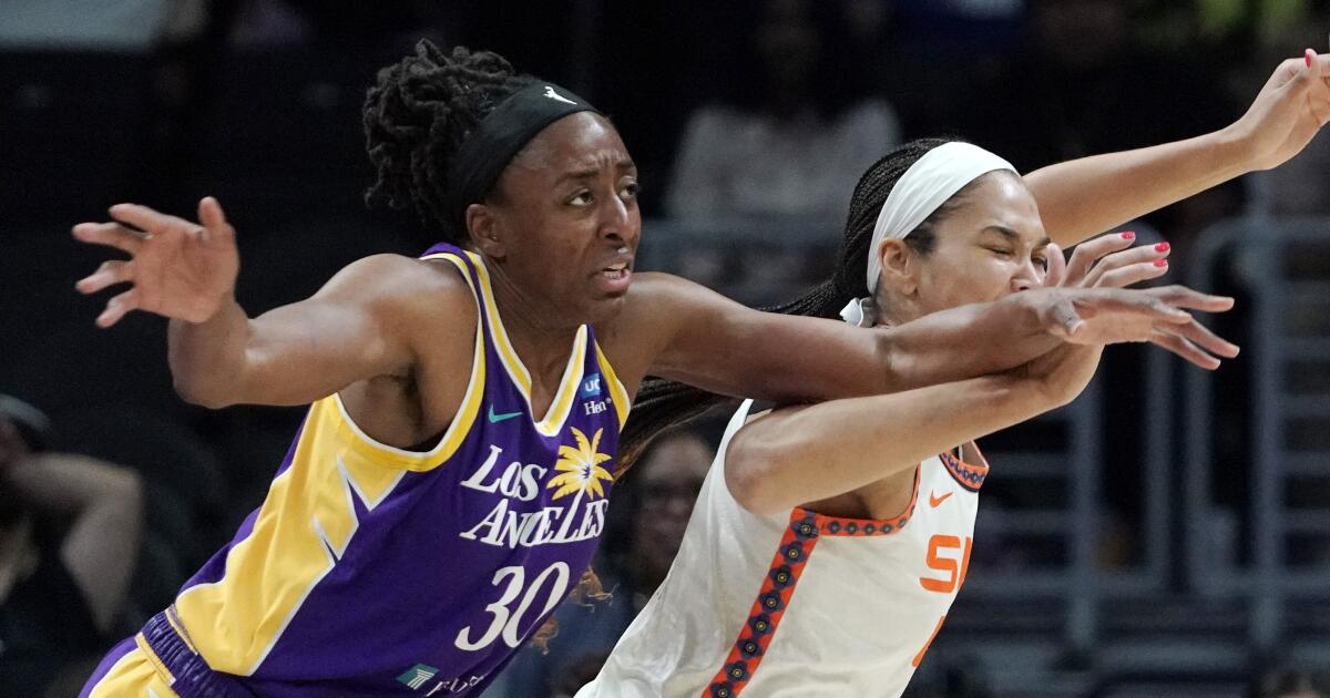 Sparks star Nneka Ogwumike wants to make the WNBA a global brand. But how?  - Los Angeles Times