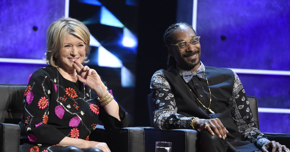 Martha Stewart and Snoop Dogg ‘cemented’ their relationship at roast of Justin Bieber