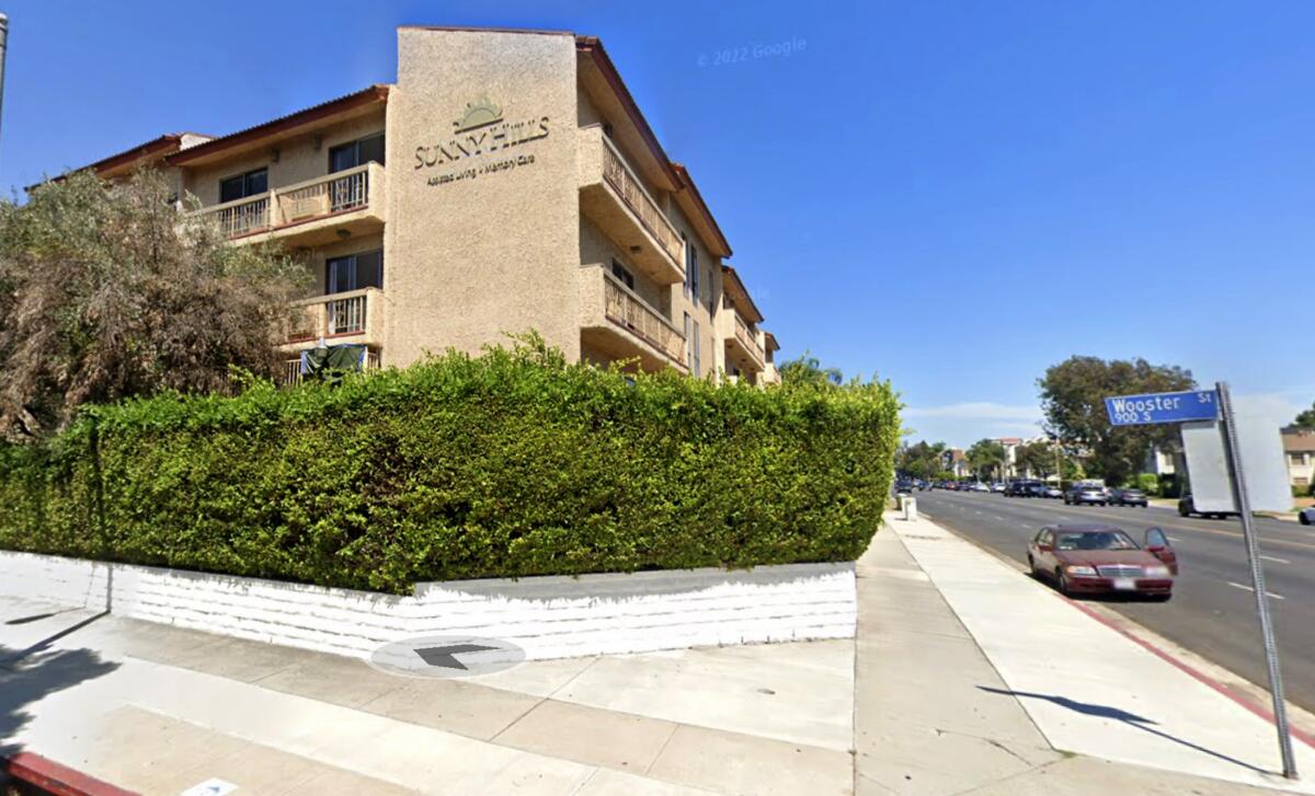 Sunny Hills Assisted Living in the Pico-Robertson neighborhood of Los Angeles 