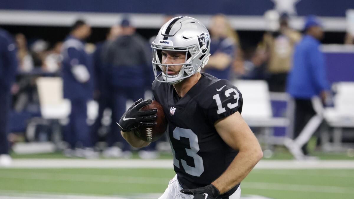 Las Vegas Raiders wide receiver Hunter Renfrow warms up before a game.
