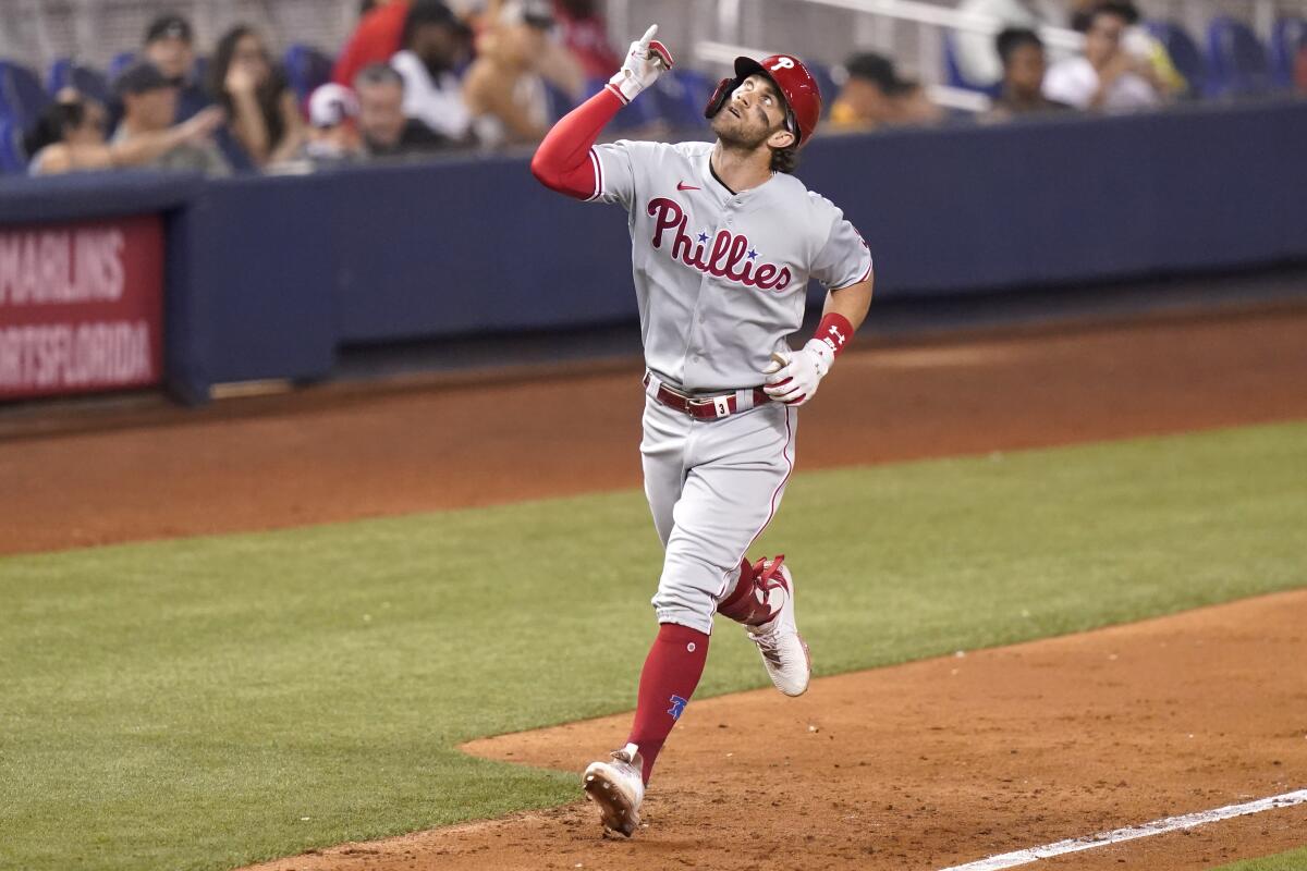 Phillies need Bryce Harper to emerge from slump if they want to be