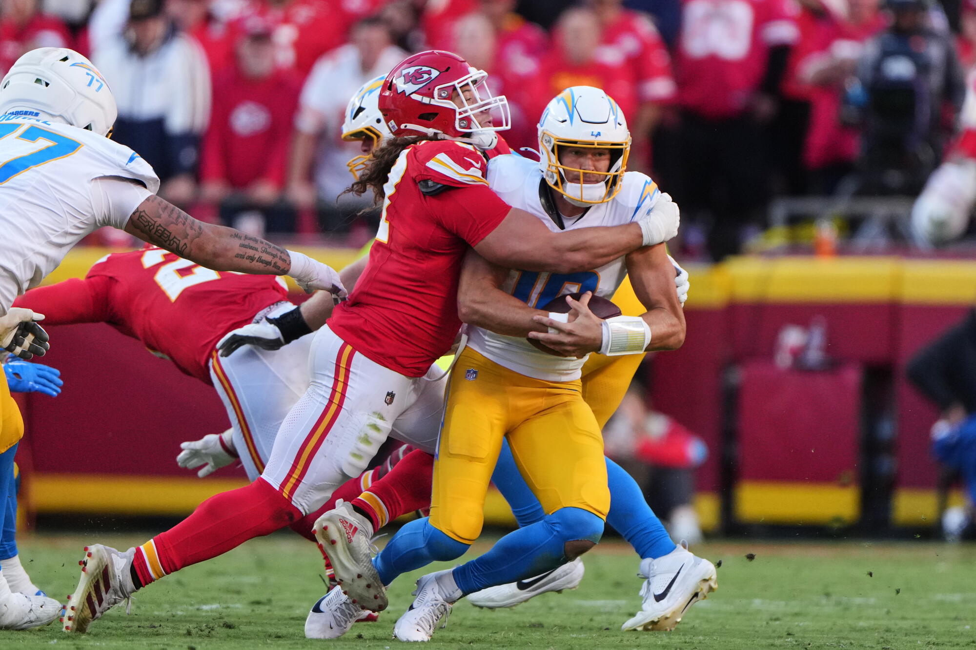 Chargers suffer their ninth consecutive loss, fall to 0-6 on season - Los Angeles Times