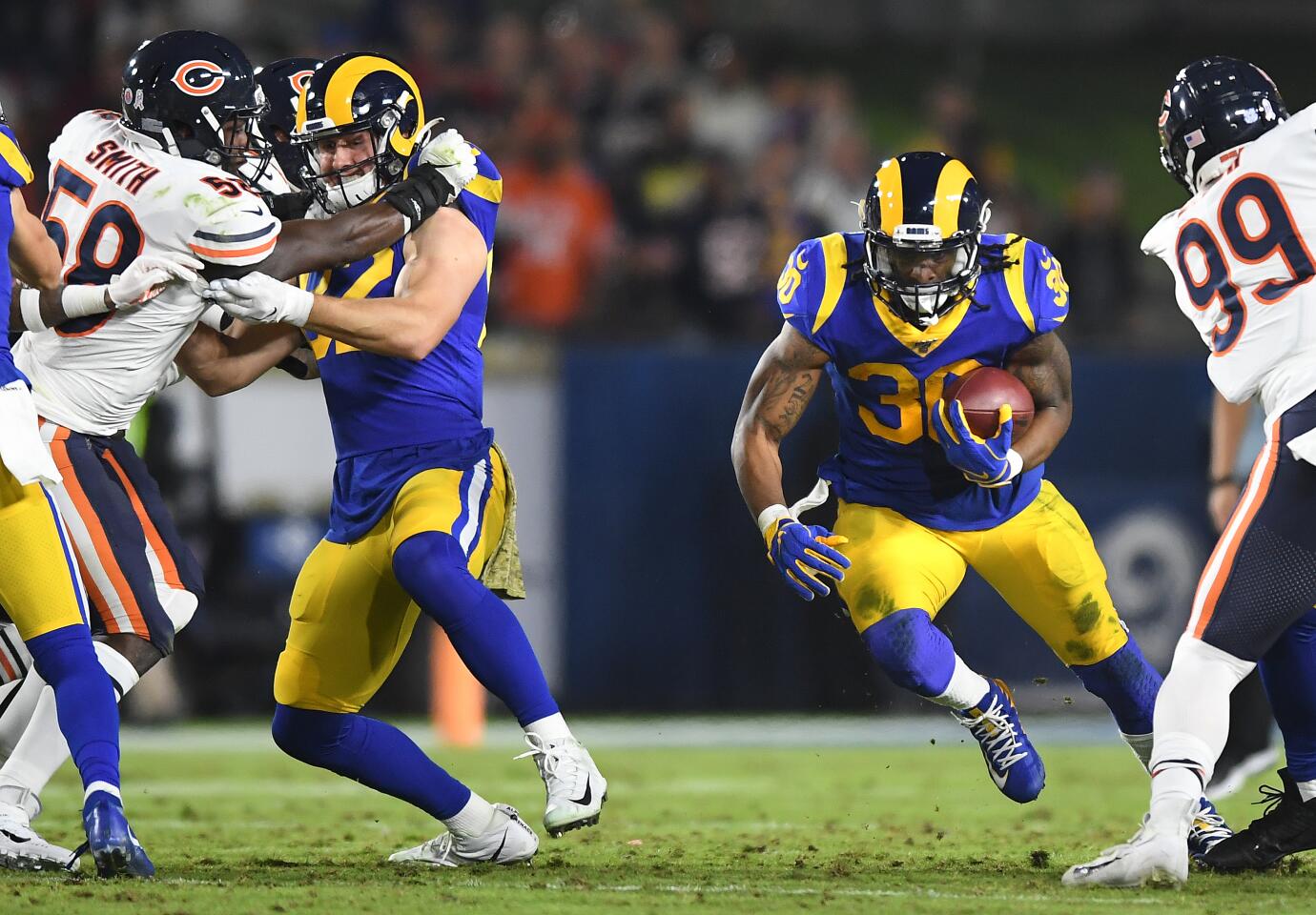 Rams running back Todd Gurley picks up yards against the Bears in the first quarter.