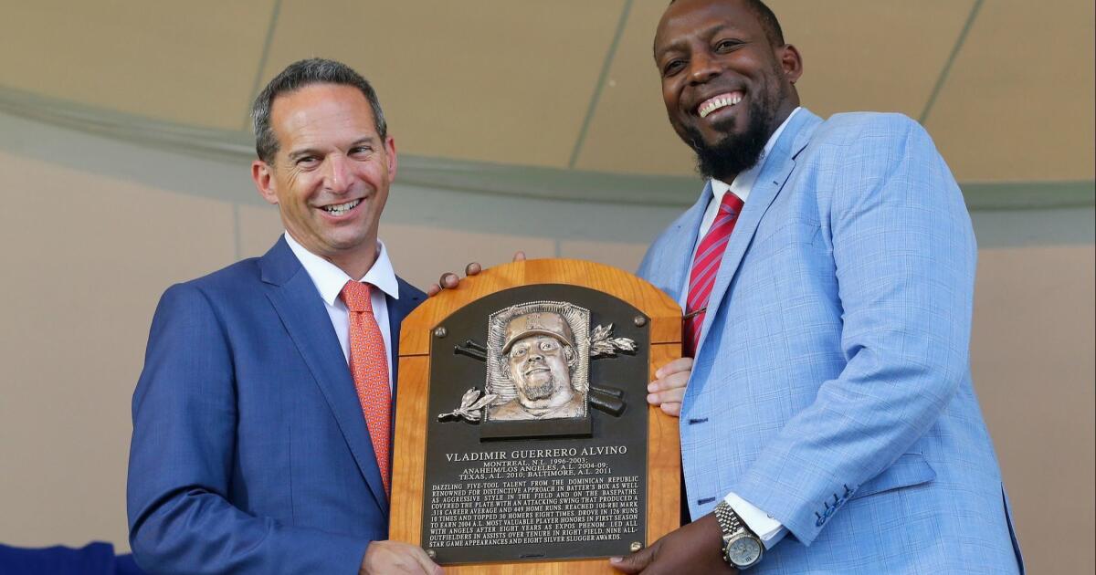 Vladimir Guerrero keeps Hall of Fame acceptance speech short and sweet -  Los Angeles Times