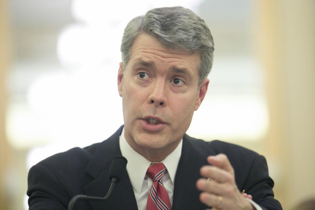 FCC Commissioner Robert McDowell is stepping down.