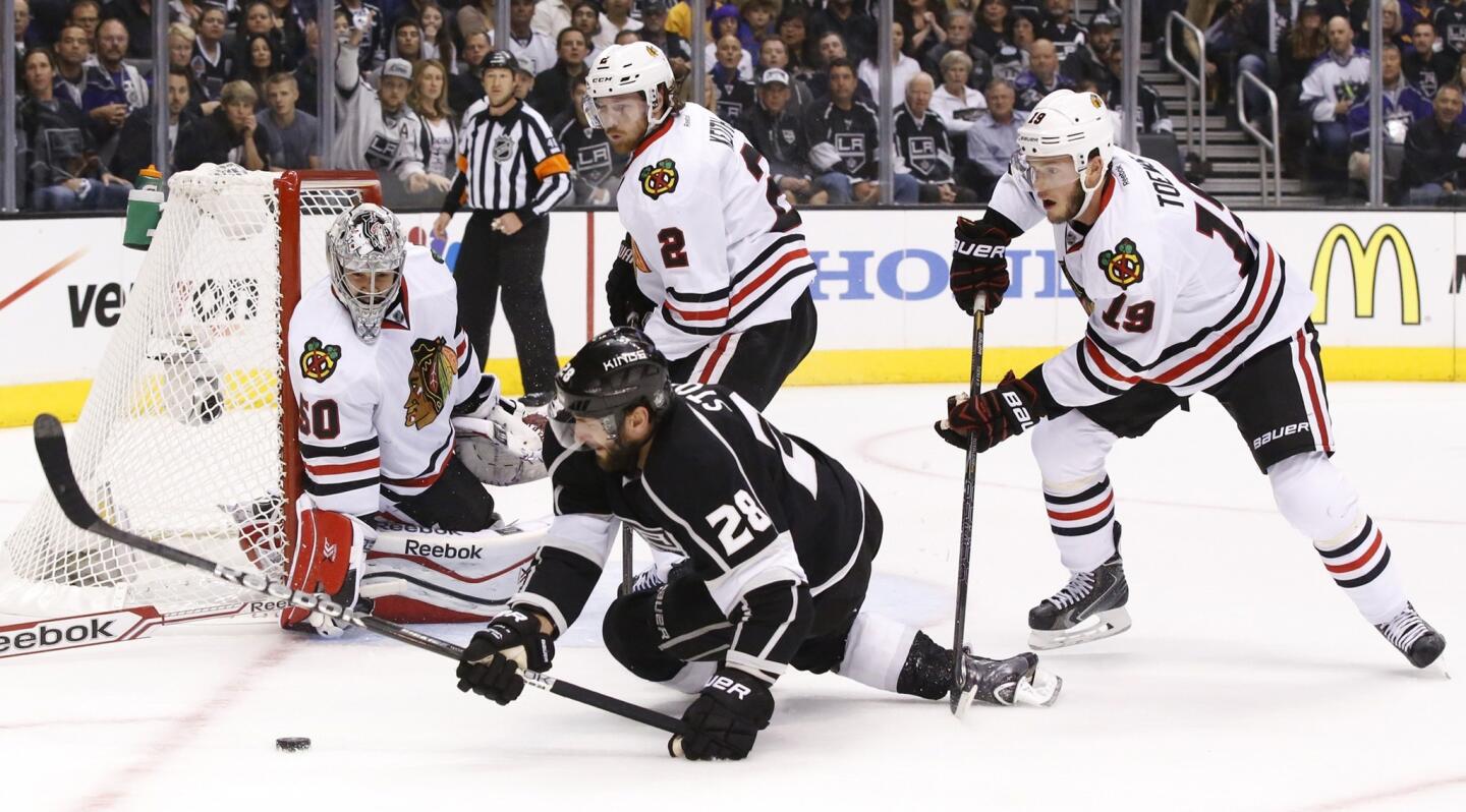 Jarret Stoll, Corey Crawford