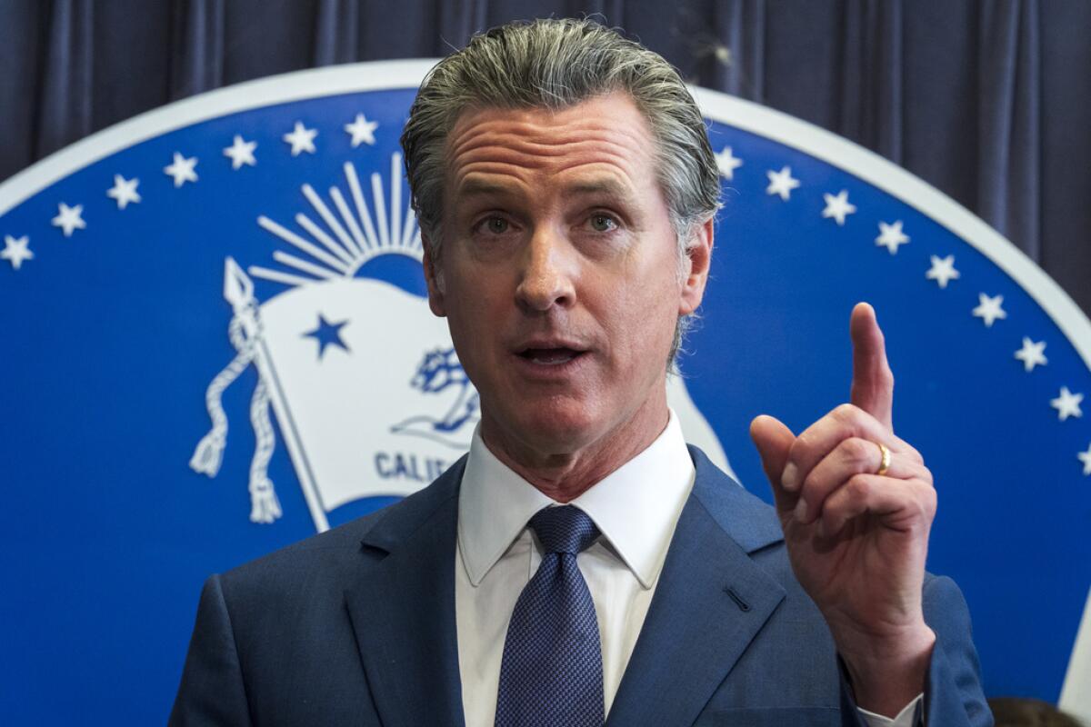 ARCHIVO - El gobernador de California, Gavin Newsom