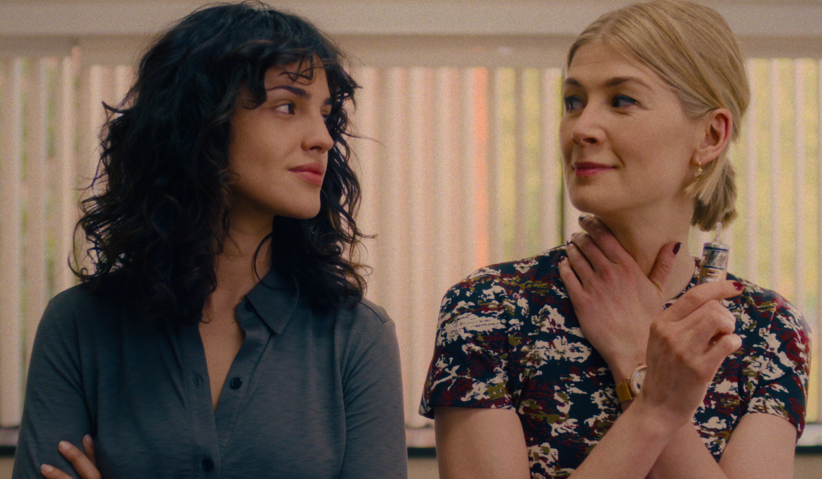 Eiza González, left, and Rosamund Pike in a scene from "I Care a Lot."