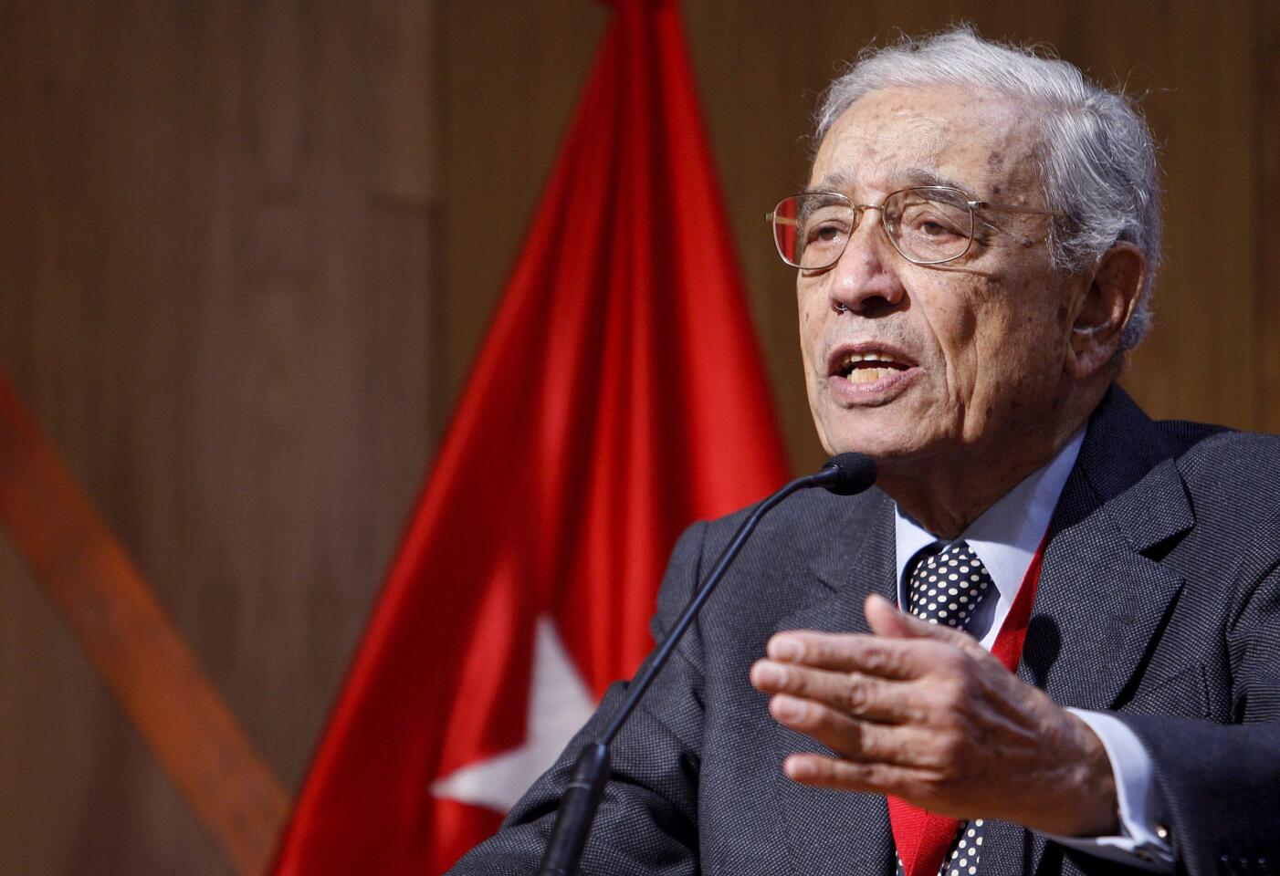 Former U.N. Secretary-General Boutros Boutros-Ghali delivers a speech on human rights during the opening of the Foro Sur 2008 on Oct. 15, 2008, in Madrid.
