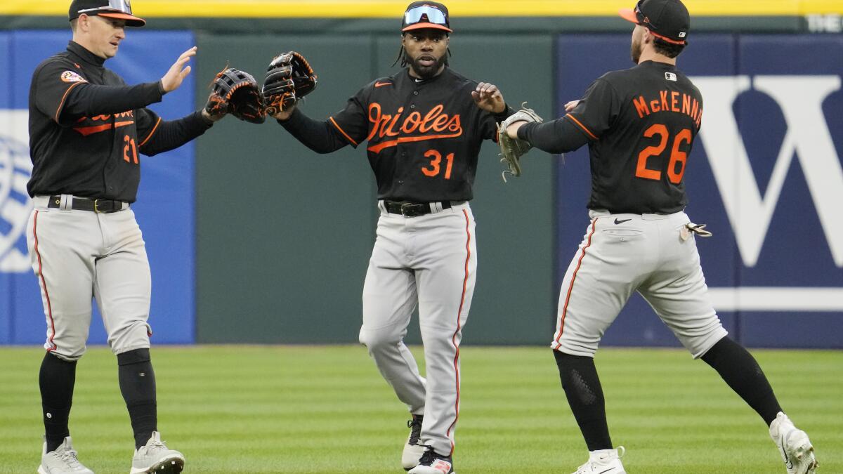 Mullins drives in 4 as Orioles rally past White Sox 8-4 - The San