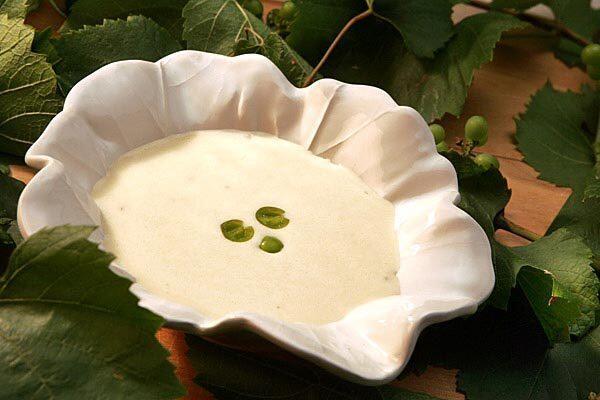 White gazpacho with grapes