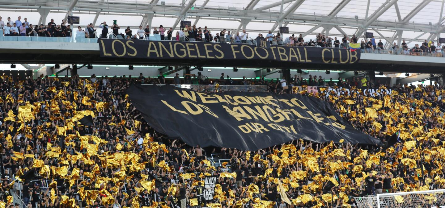 Galaxy rally for 2-2 draw with LAFC