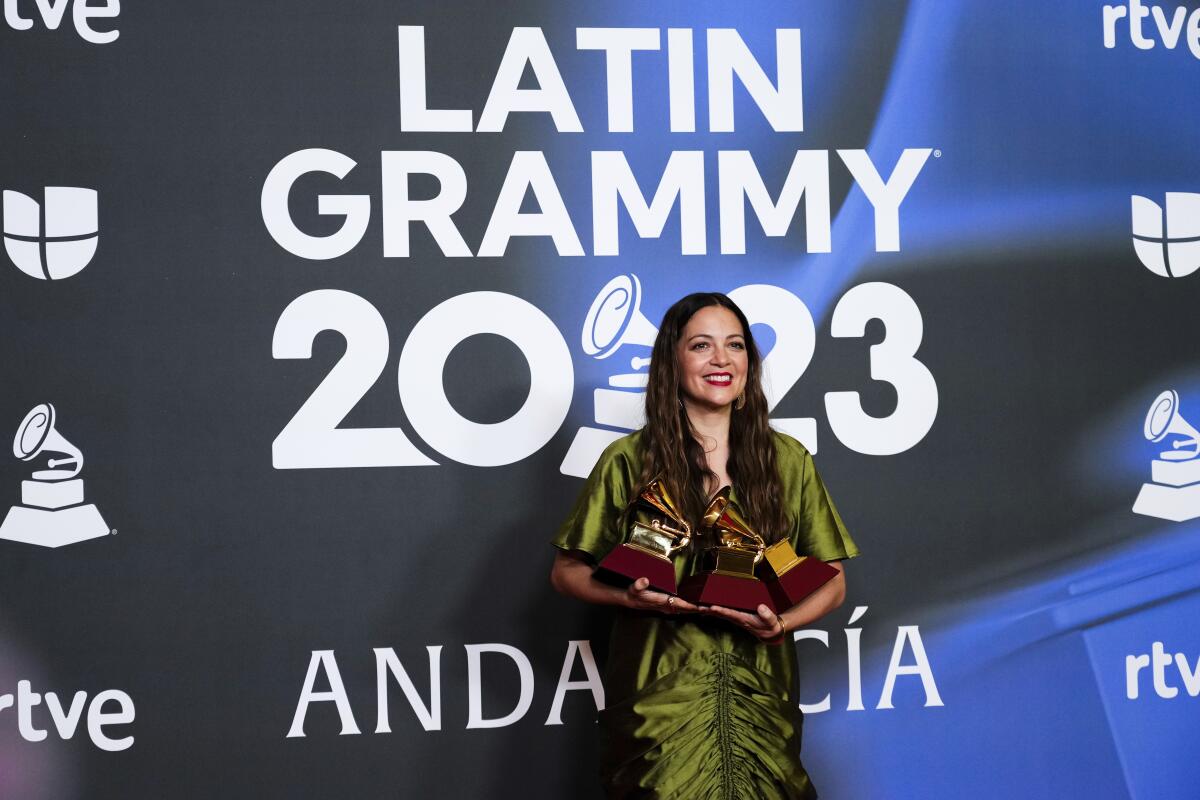 Natalia Lafourcade no recibió el premio a la Grabación del año, pero tras bastidores 