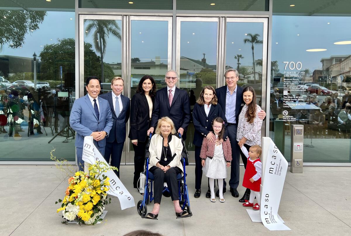 Mayor Todd Gloria, Jonathon Glus, Kathryn Kanjo, Annabelle Selldorf and the Jacobs family