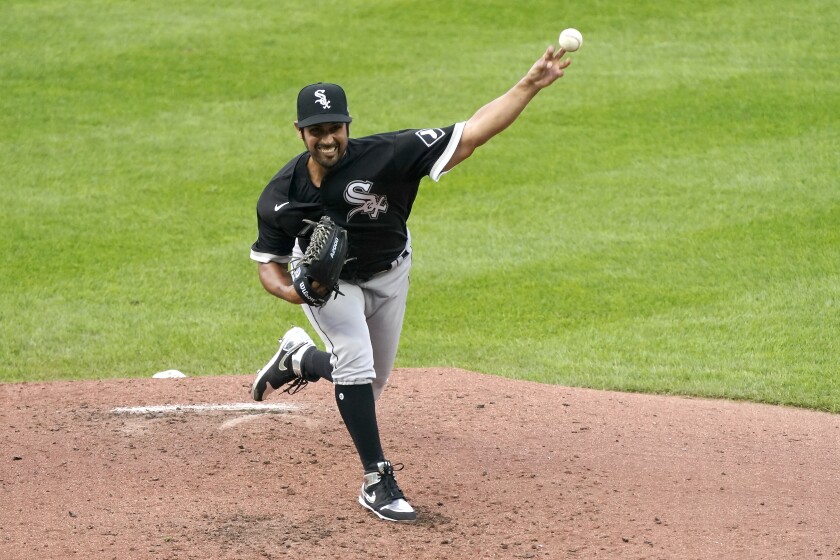 Chicago White Sox starting pitcher Gio Gonzalez throws during the second inning of the team's baseball game against the Kansas City Royals on Saturday, Aug. 1, 2020, in Kansas City, Mo. (AP Photo/Charlie Riedel)