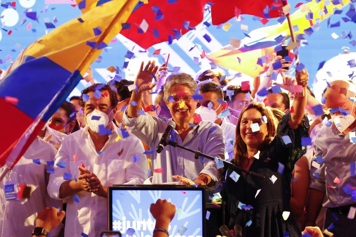  Lasso se proclama ganador de presidenciales en Ecuador