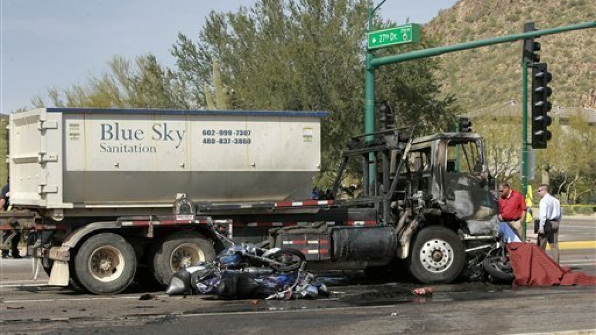 3 Phoenix Motorcycle Riders Killed In Truck Crash The San Diego Union Tribune