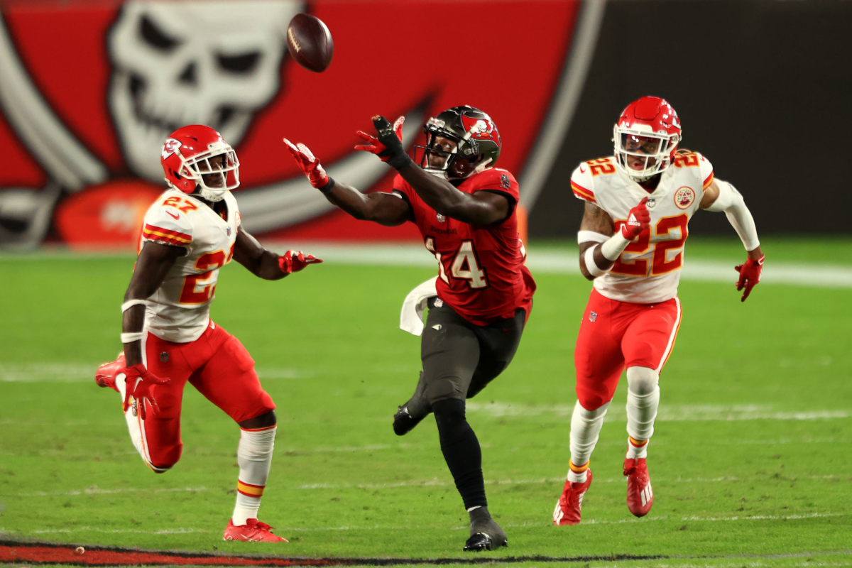 Tampa Bay Buccaneers wide receiver Chris Godwin attempts to make a catch.