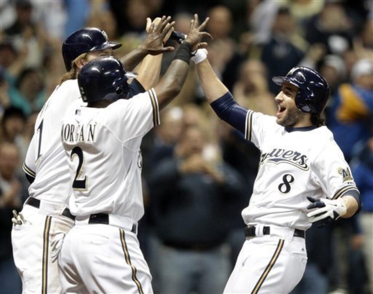 Ryan Braun delivers the division, 09/23/2011