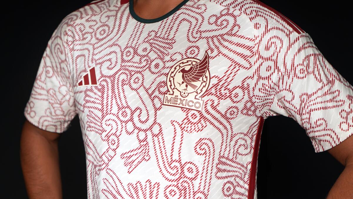 adidas Soccer Mexico World Cup 2022 unisex away shirt in white