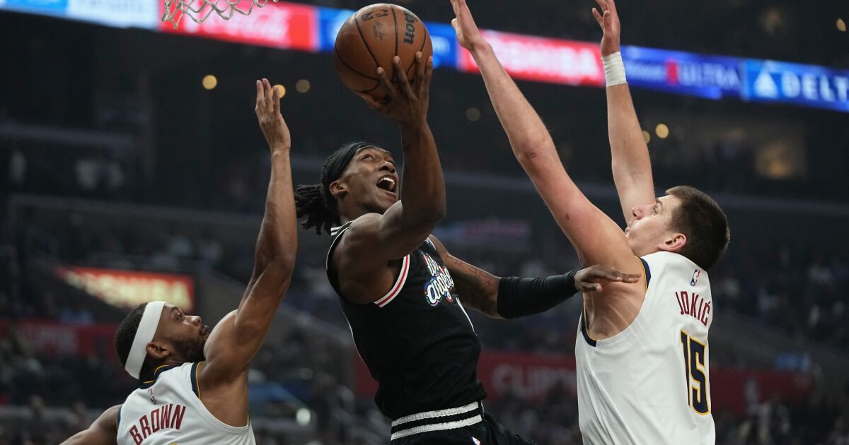 Jouant sans trois joueurs clés, les Clippers perdent face aux Nuggets