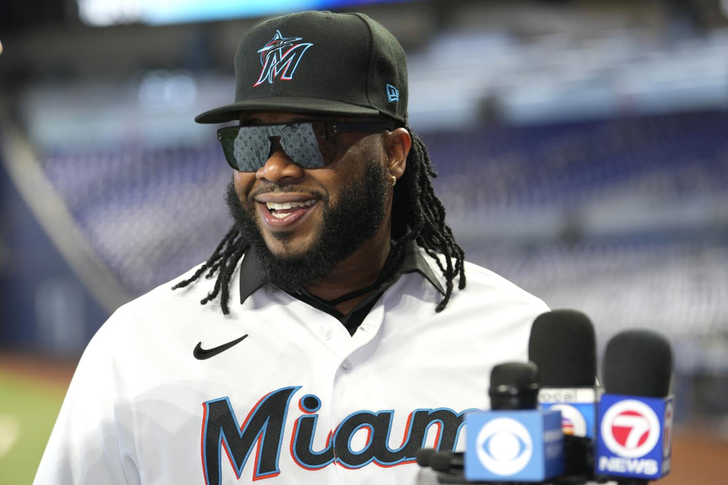 Johnny Cueto Reportedly Agrees to 1-Year Contract with Marlins for