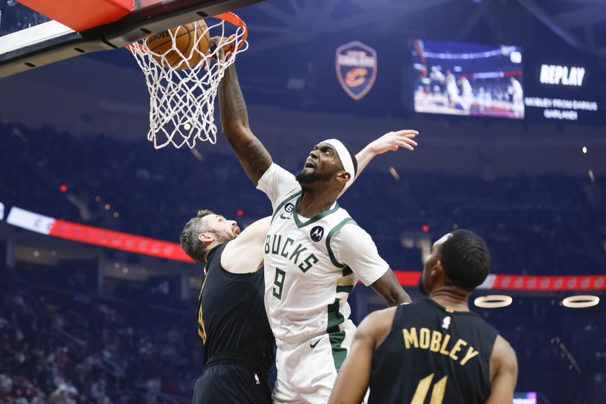 Bucks' Portis out at least 2 weeks with sprained MCL, ankle - The