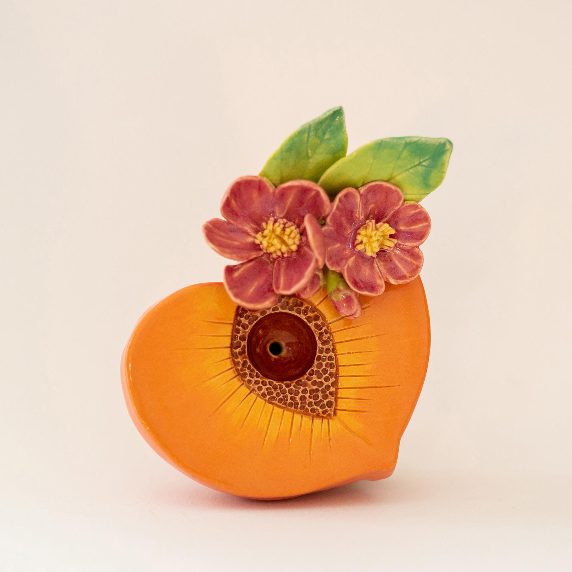 Cheeky Peach Pipe from Munisa Ceramica.
