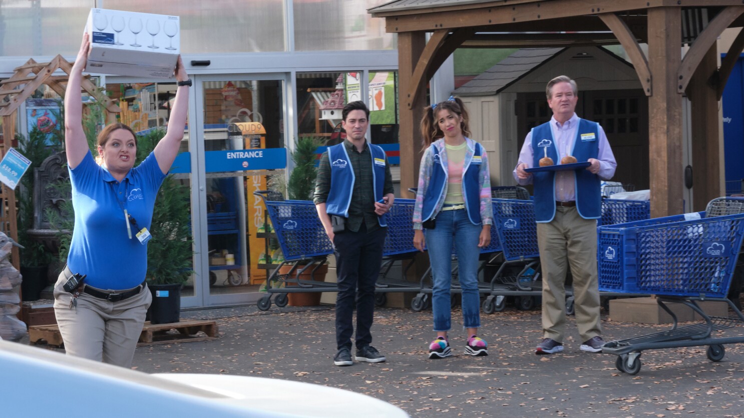 What S On Tv Thursday Superstore On Nbc Los Angeles Times