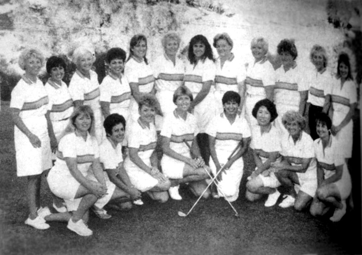 The 16-member team from La Cañada Flintridge Country Club captured the Women’s Southern California Golf Assn. 1989 Fall Team championship. Each member was awarded a gold pin for her effort on the links.