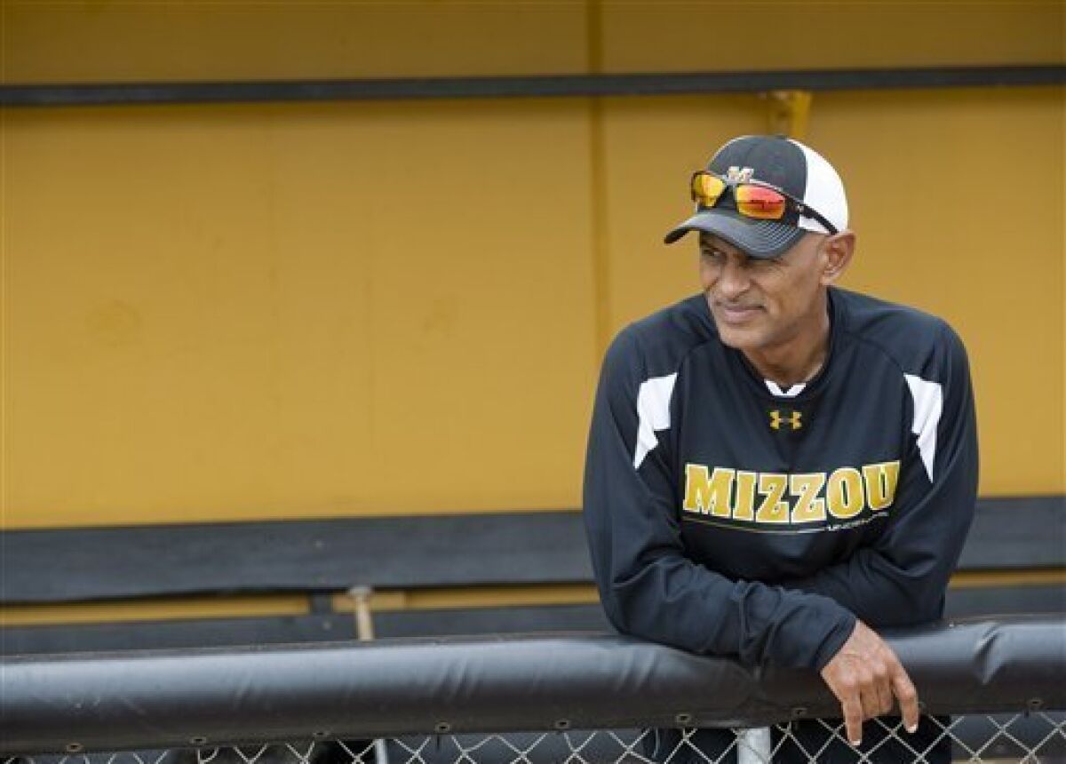 Ex-Tiger QB pitches in with Missouri softball - The San Diego Union-Tribune