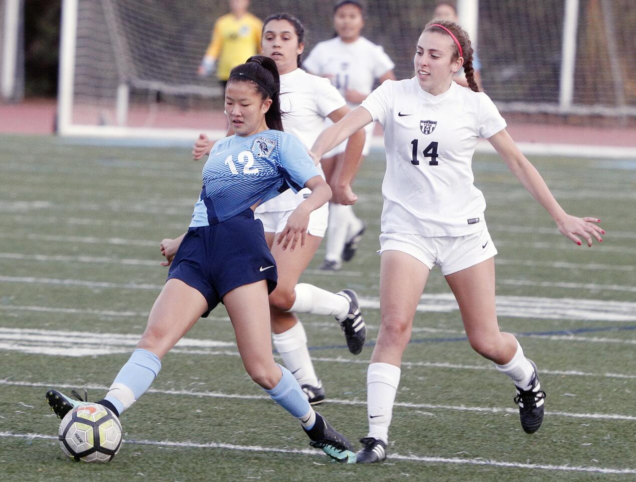 Photo Gallery: Crescenta Valley vs. Flintridge Sacred Heart Academy girls' soccer