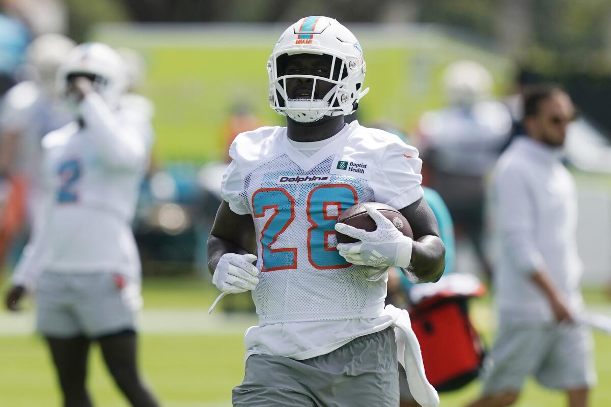 miami dolphins roster 2022