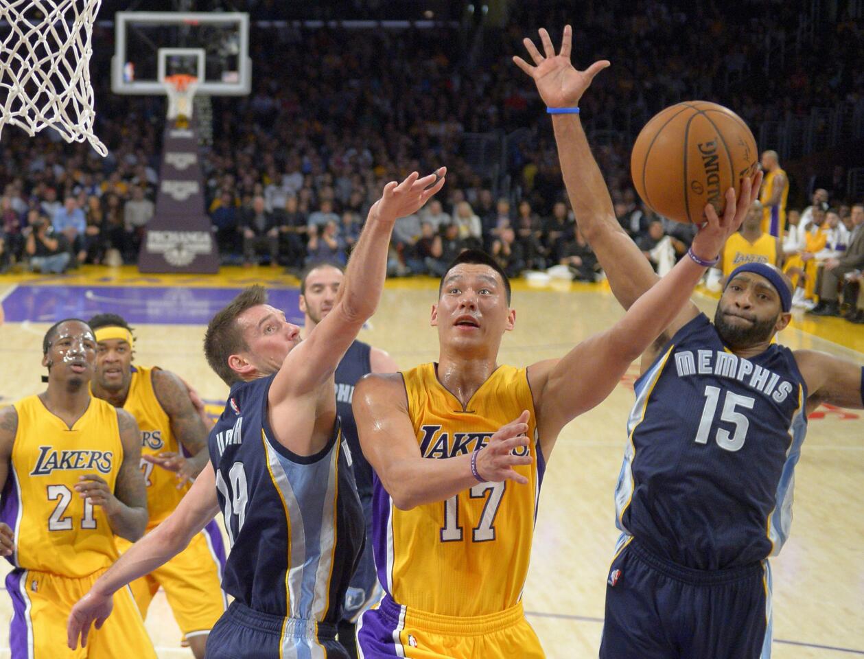 Jeremy Lin, Beno Udrih, Vince Carter