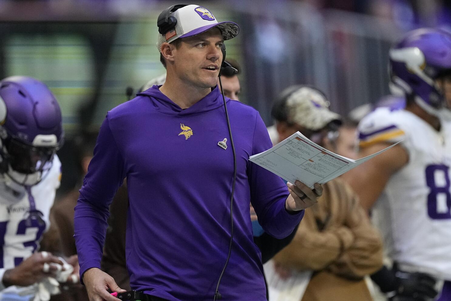 Vikings stay afloat at quarterback - and in standings - behind O'Connell's  steady coaching - The San Diego Union-Tribune