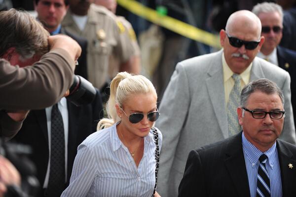 Lindsay Lohan arrives at court