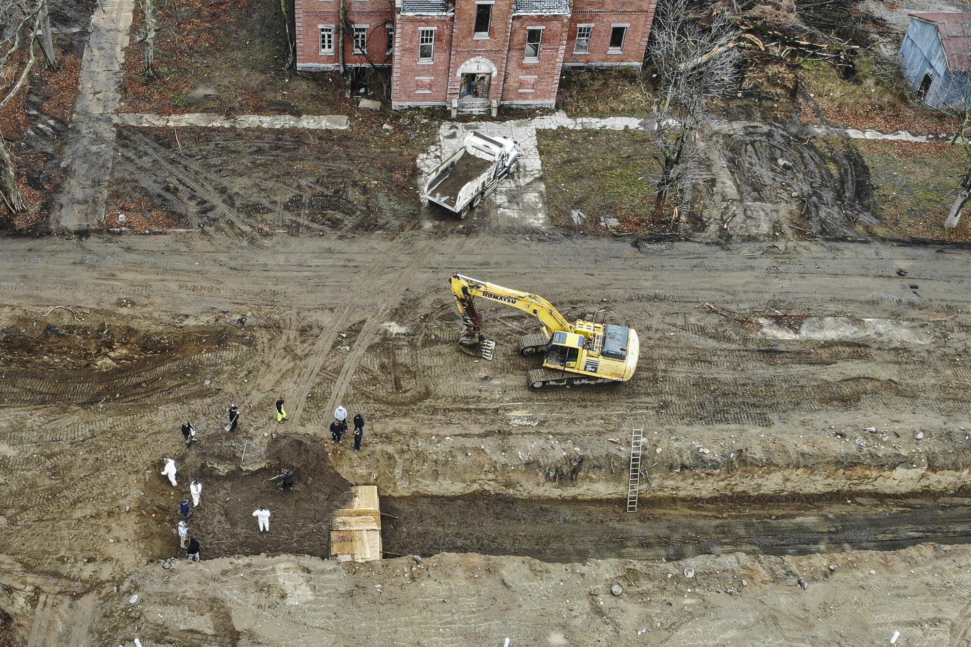 New York public burials on Hart Island