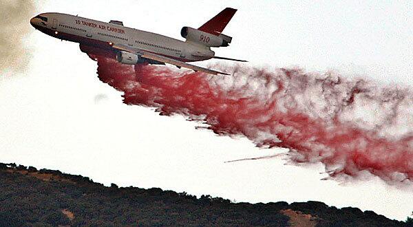 The DC-10 in action.