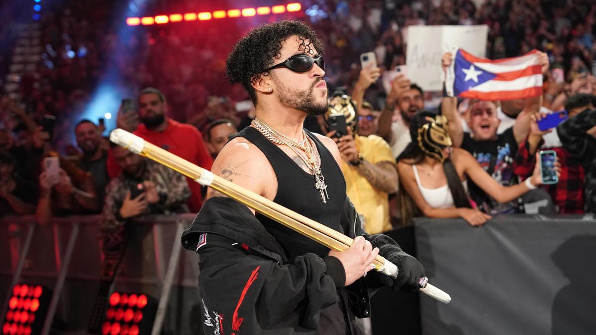 WWE Backlash results: Bad Bunny survives kendo stick and chair shots to defeat Damian Priest - Los Angeles Times