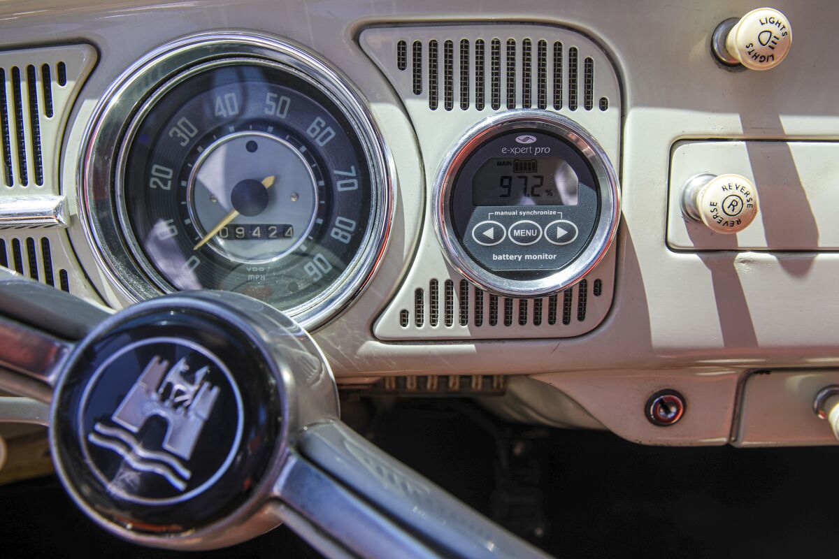 The dashboard of an electrified VW Beetle.