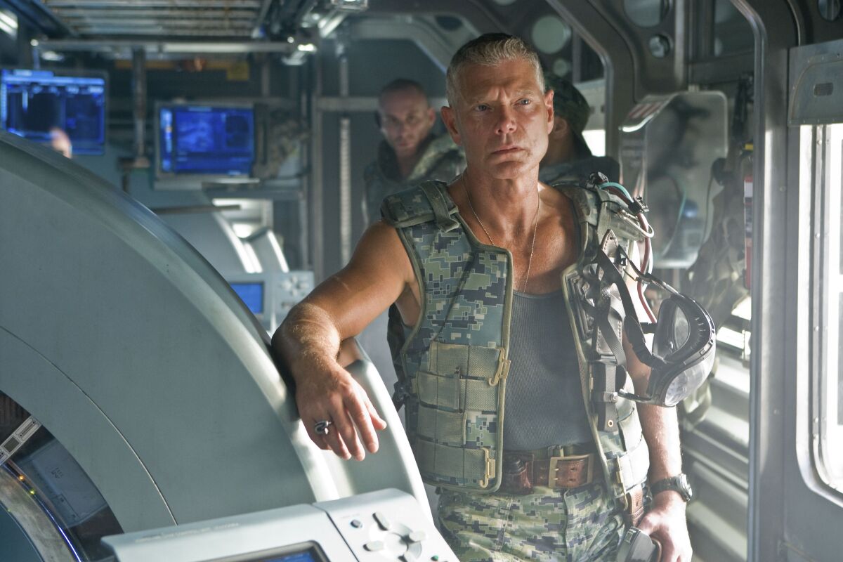 Stephen Lang as Miles Quaritch in military fatigues in "Avatar."