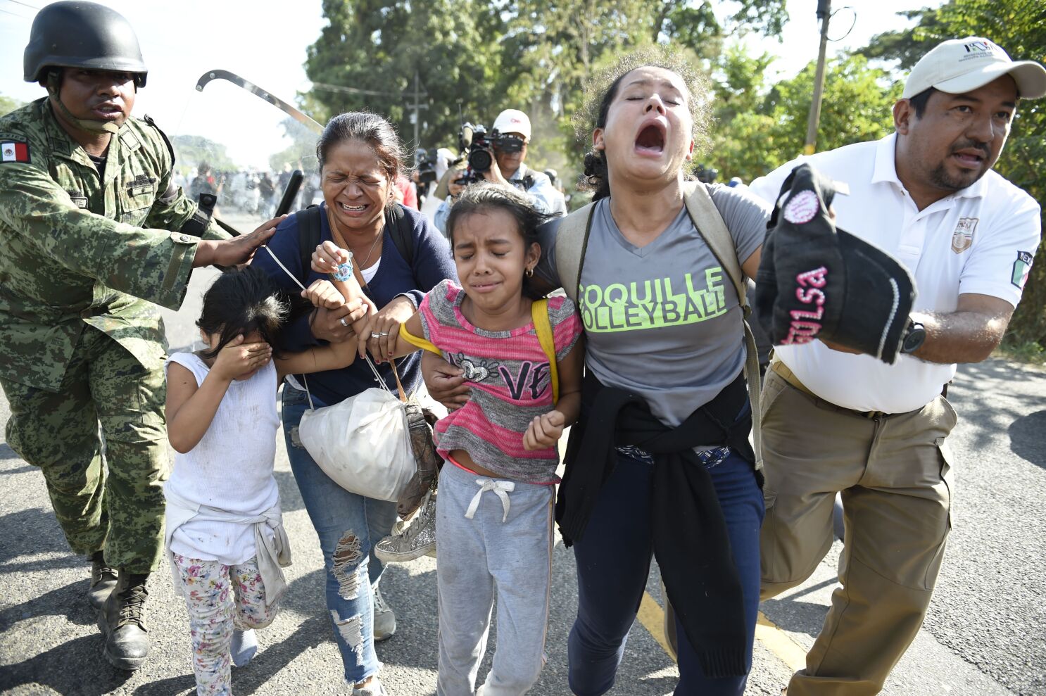 Mexico's president turns back migrant caravans, in drastic change - Los  Angeles Times