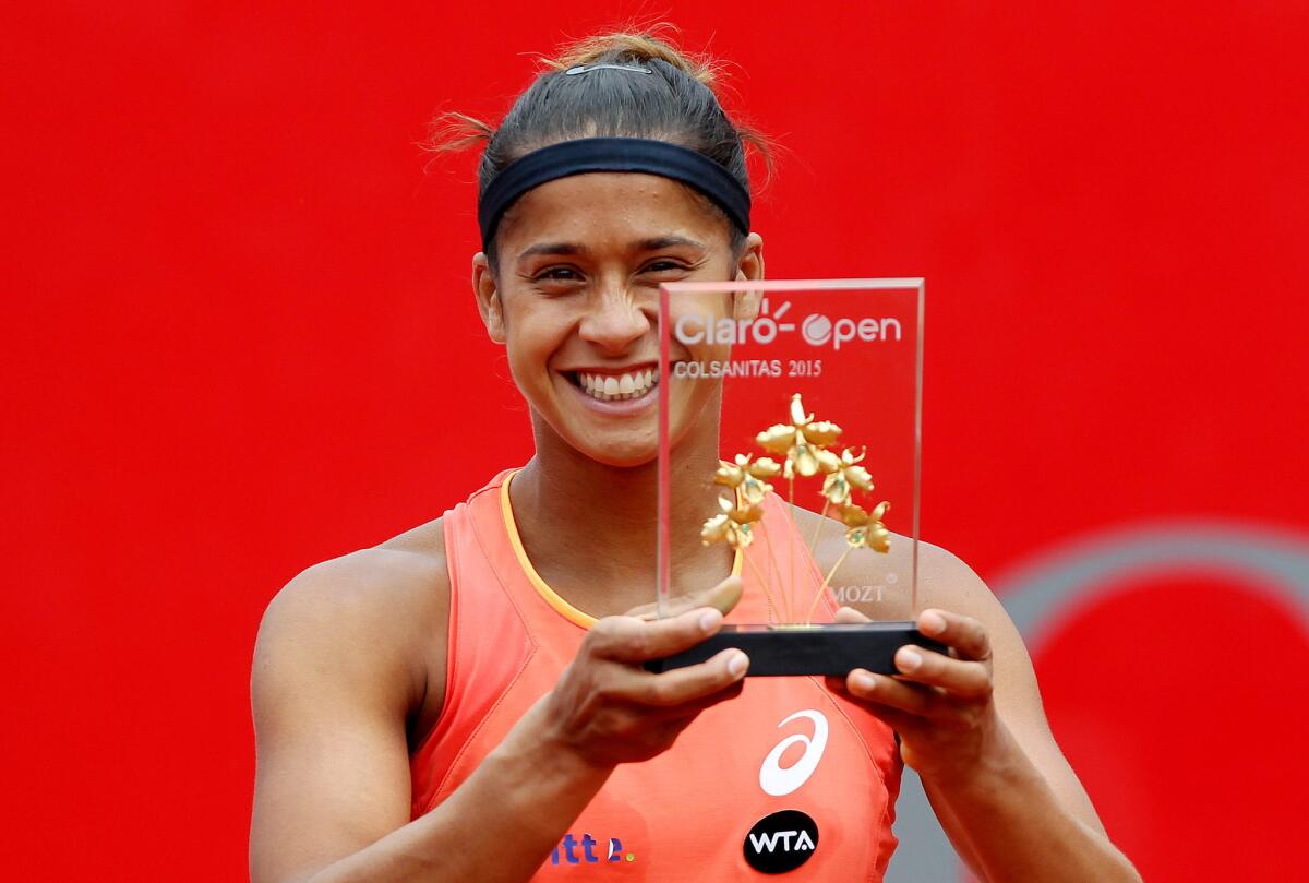 Teliana Pereira se llevó el trofeo WTA en Colombia.