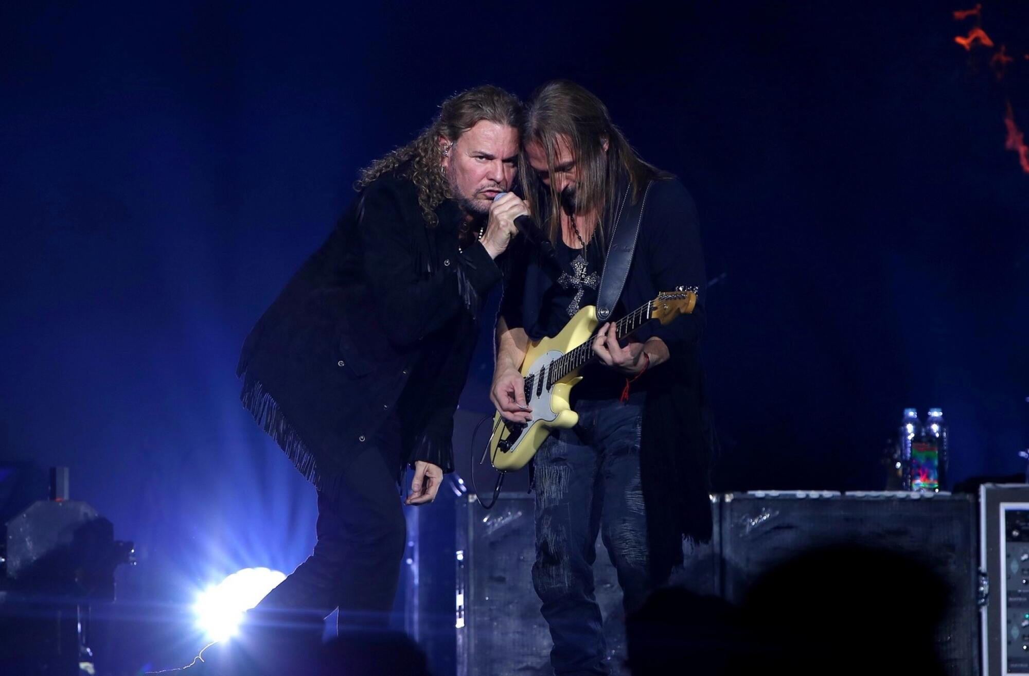 Los integrantes de Maná tienen ocho fechas programadas en el Staples Center.