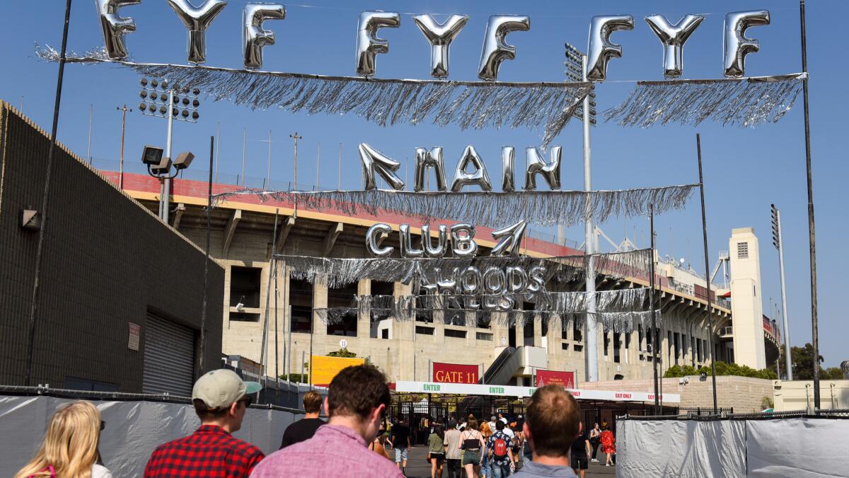 Fans arrive at 2016 edition of FYF Fest.