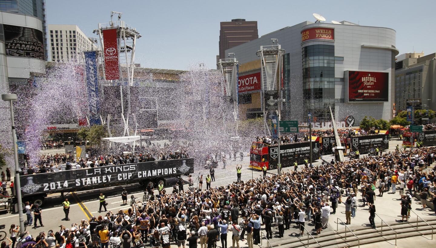 Kings fans celebrate the 2014 Stanley Cup