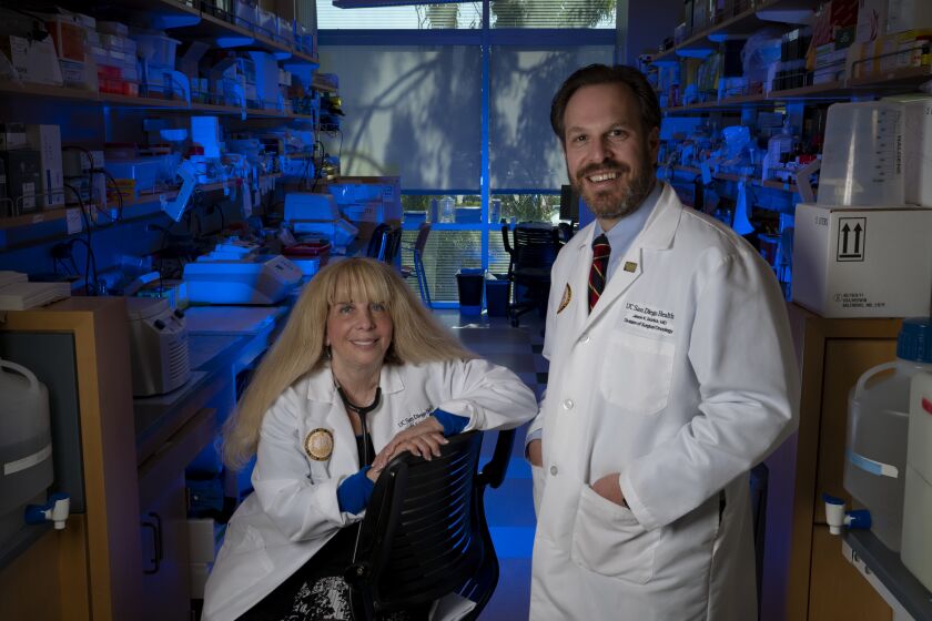 APRIL 22, 2019, SAN DIEGO, CALIFORNIA Dr. Razelle Kurzrock and Dr. Jason Sicklick of UCSD Moores Cancer Center in La Jolla. The two conducted a cancer treatment study that finds better results in advance cancers when patients get several drugs at once that target tumor mutations. (Nelvin C. Cepeda/The San Diego Union-Tribune)