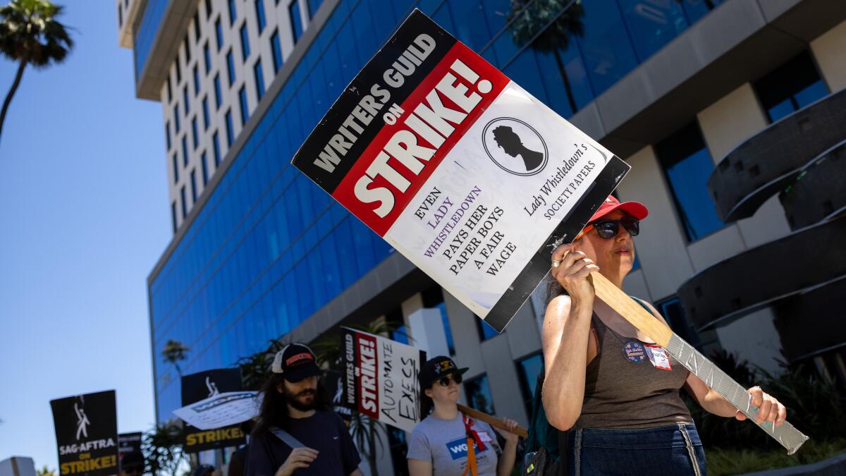 Why is there a writers' strike? Blame the Golden Age of TV - Los