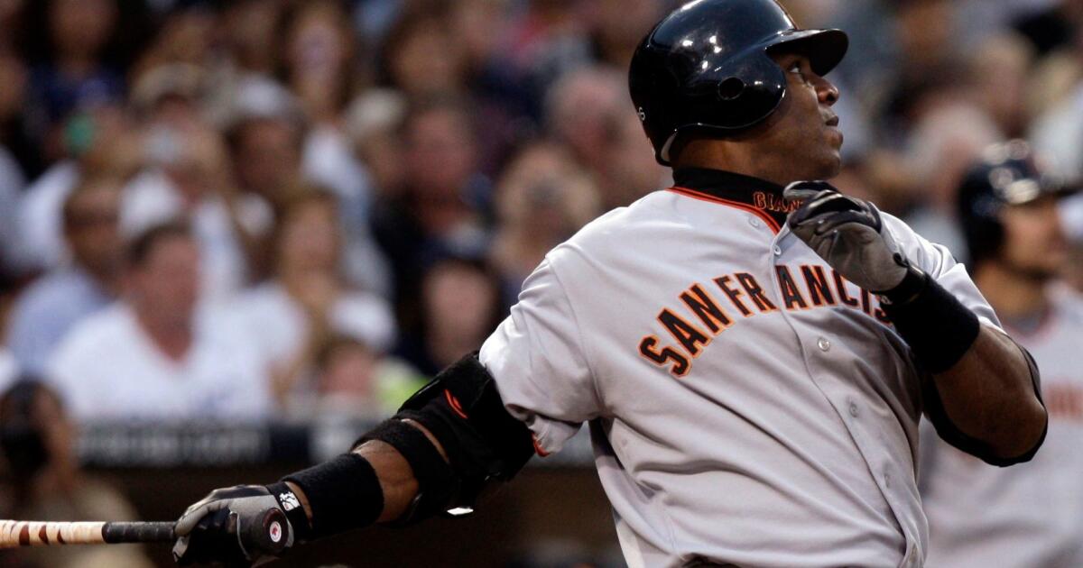 Barry Bonds hits 755th home run, ties Hank Aaron's record